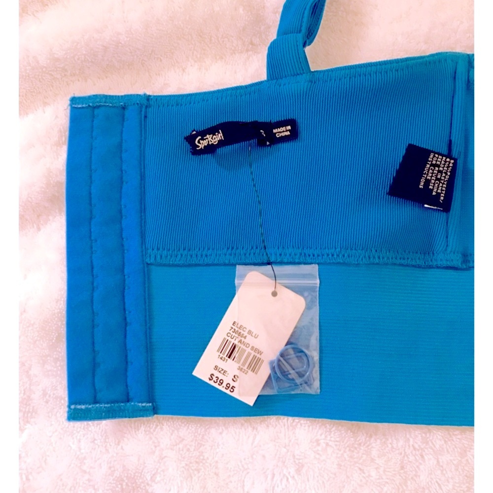 NWT Crop Top - Picture 3 of 3